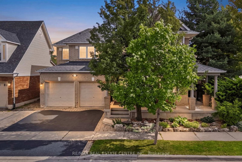 1667 Dempsey Crescent