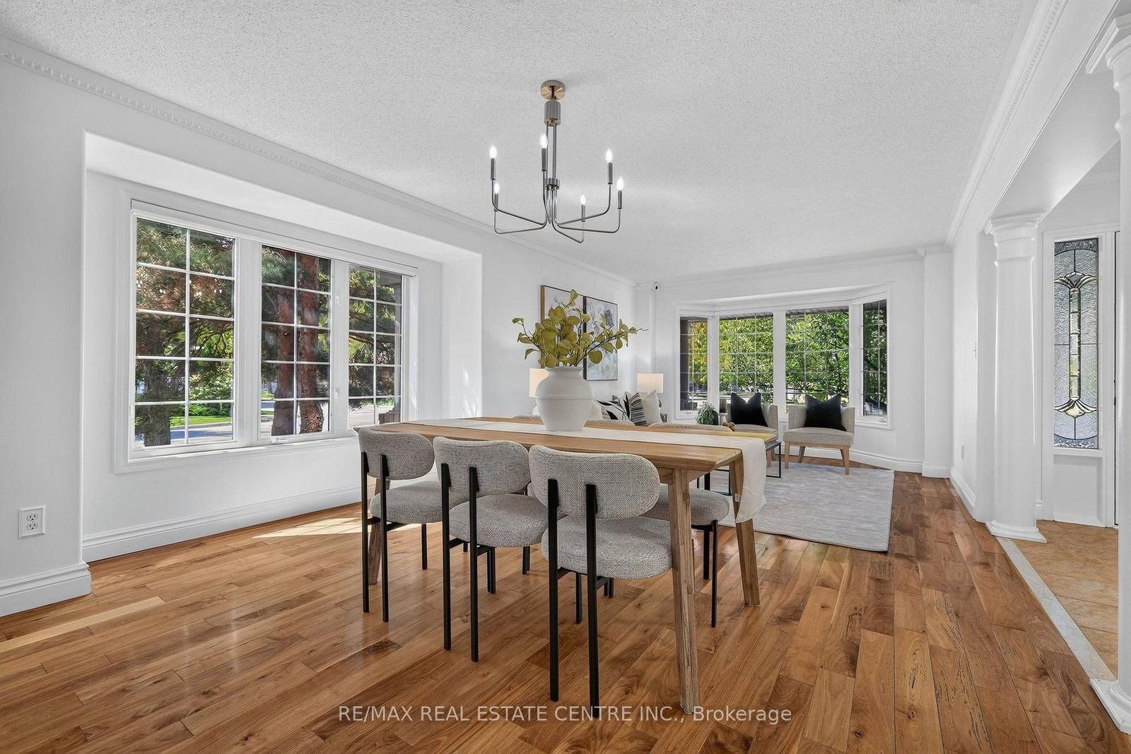 1667 Dempsey Crescent • Milton, ON photo 11