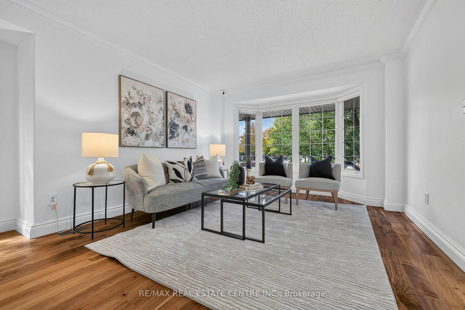 1667 Dempsey Crescent • Milton, ON photo 8