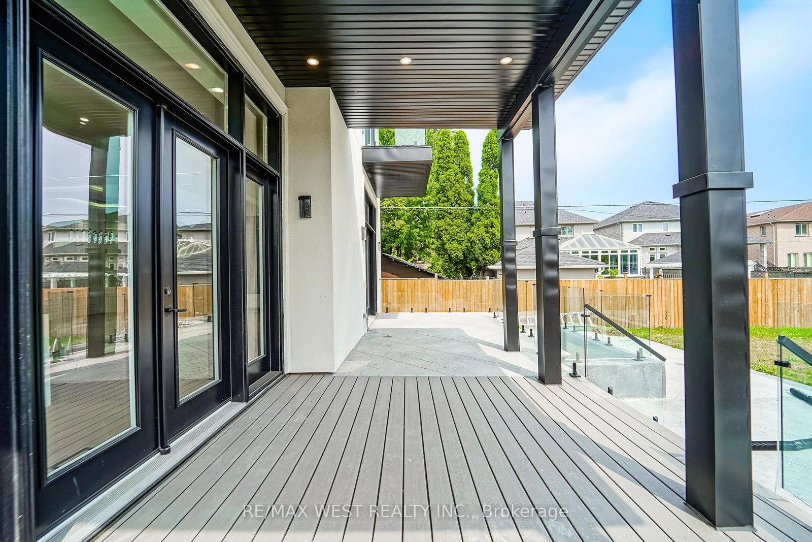 53 Celt Avenue • Toronto, ON photo 26