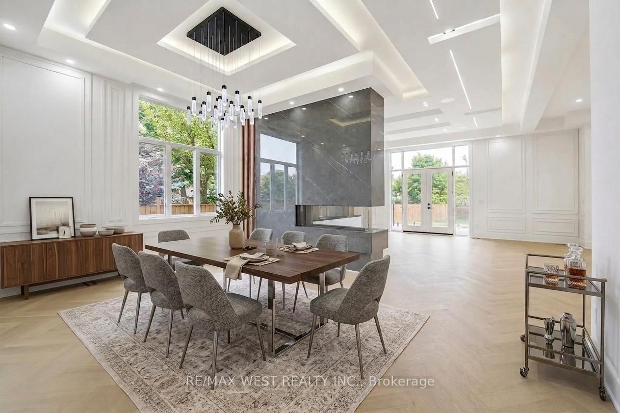53 Celt Avenue • Toronto, ON photo 5