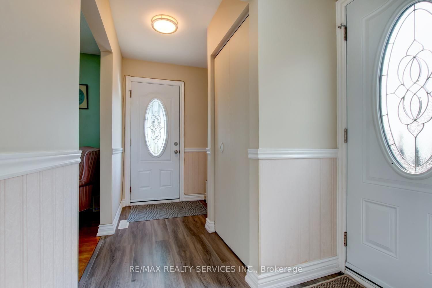 21 Finchgate Boulevard • Brampton, ON photo 2