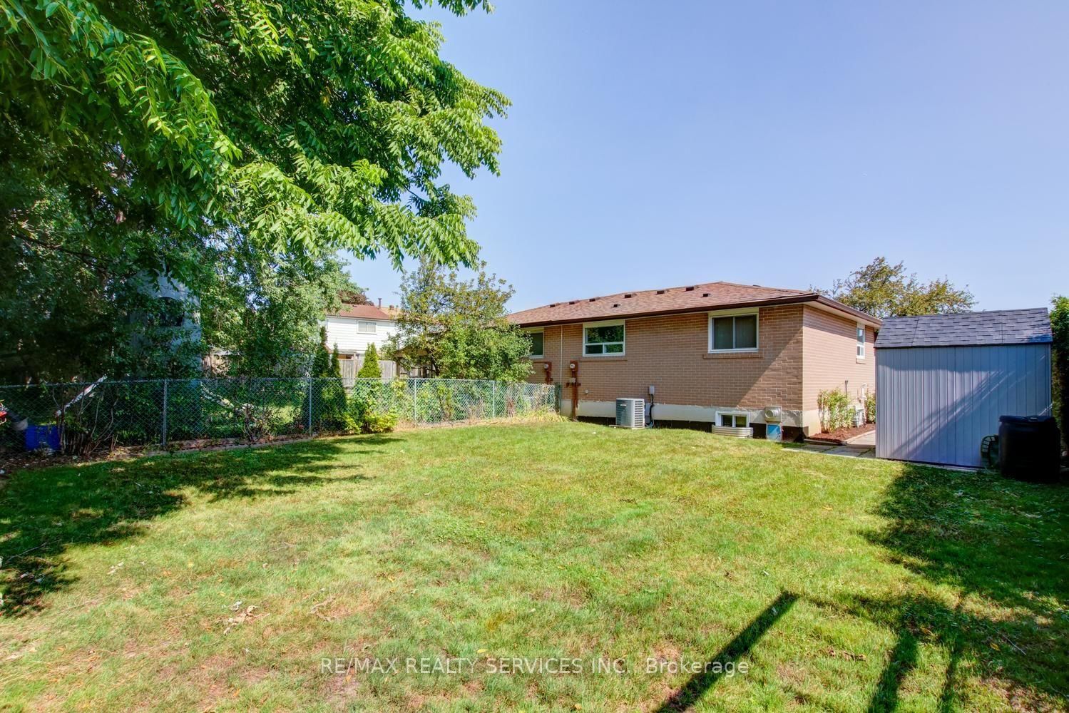 21 Finchgate Boulevard • Brampton, ON photo 41