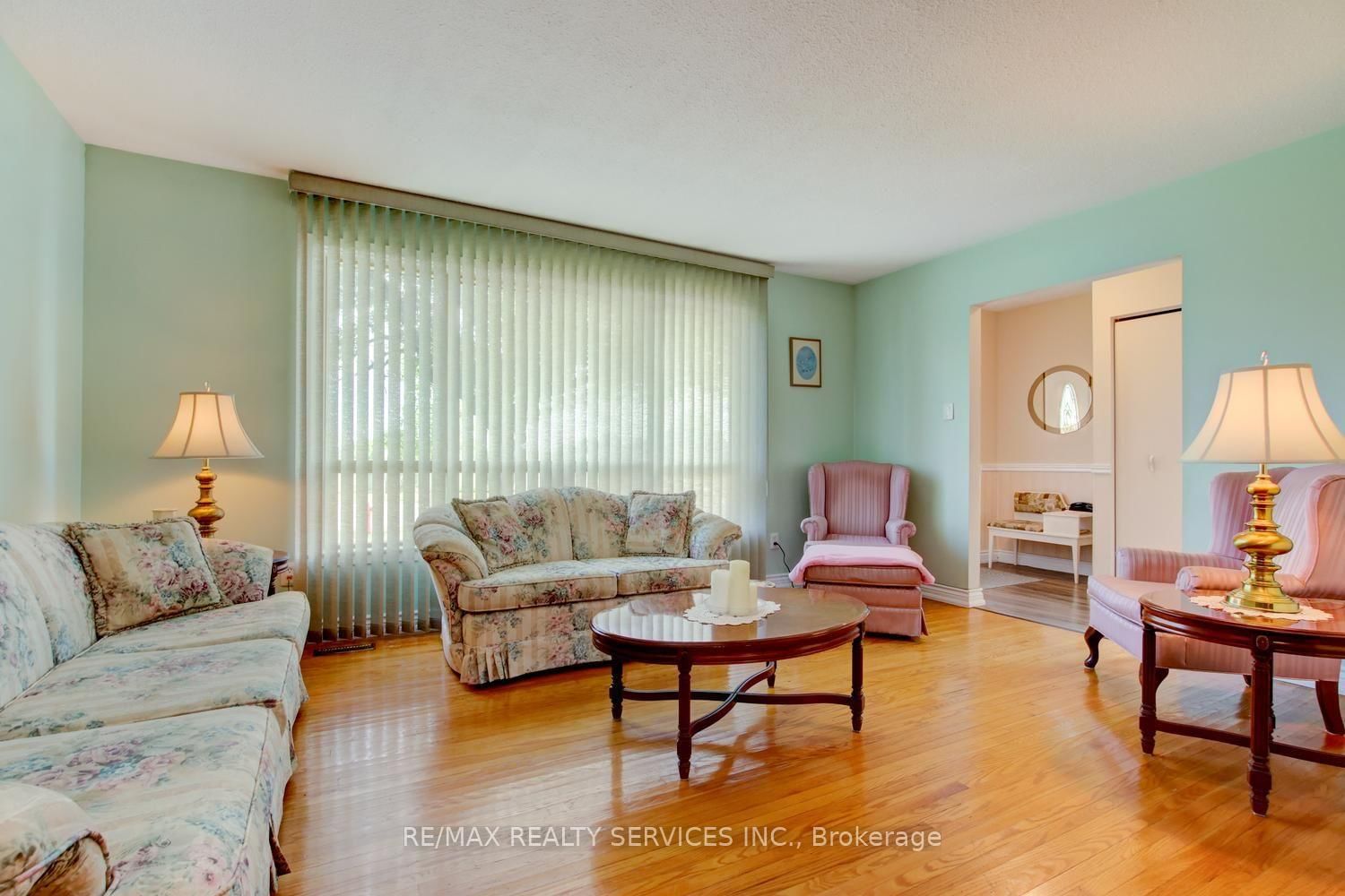 21 Finchgate Boulevard • Brampton, ON photo 5