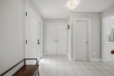 5431 Quartermain Crescent • Mississauga, ON photo 6