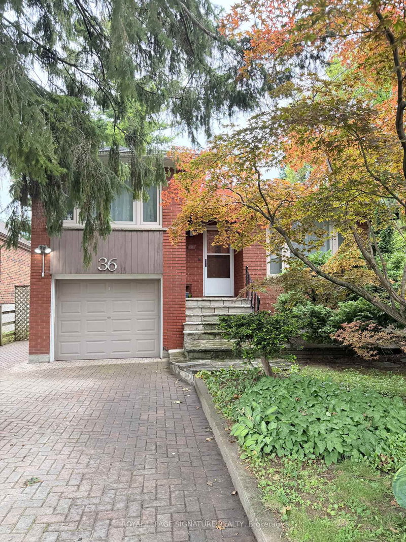 Main - 36 Royalavon Crescent