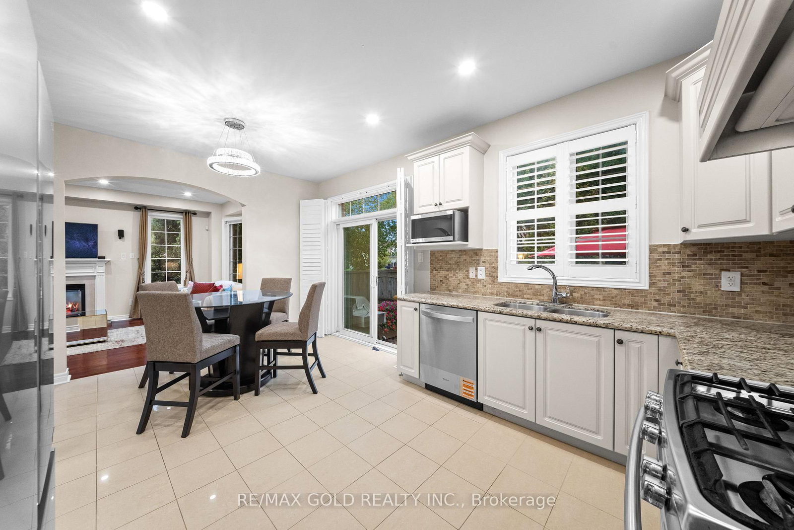 1 Daylilly Terrace • Brampton, ON photo 12