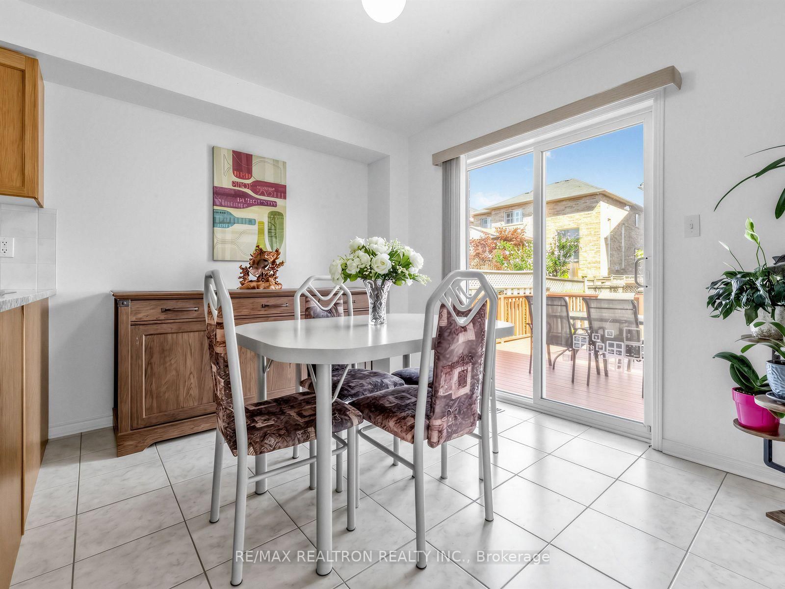 4841 Apple Blossom Circle • Mississauga, ON photo 16
