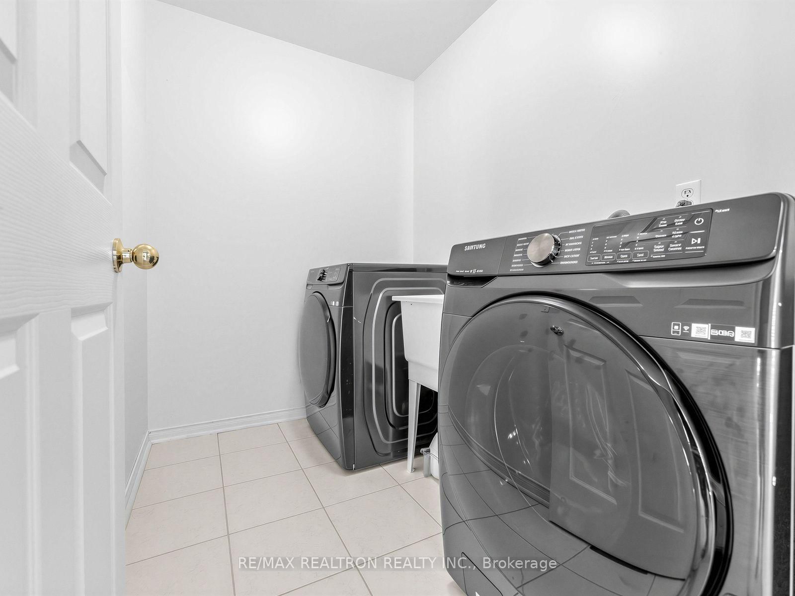 4841 Apple Blossom Circle • Mississauga, ON photo 31