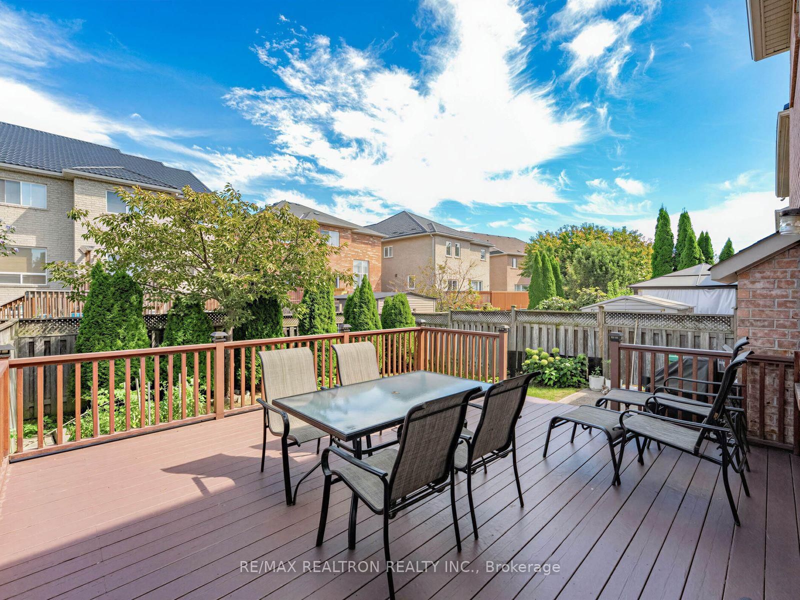 4841 Apple Blossom Circle • Mississauga, ON photo 36