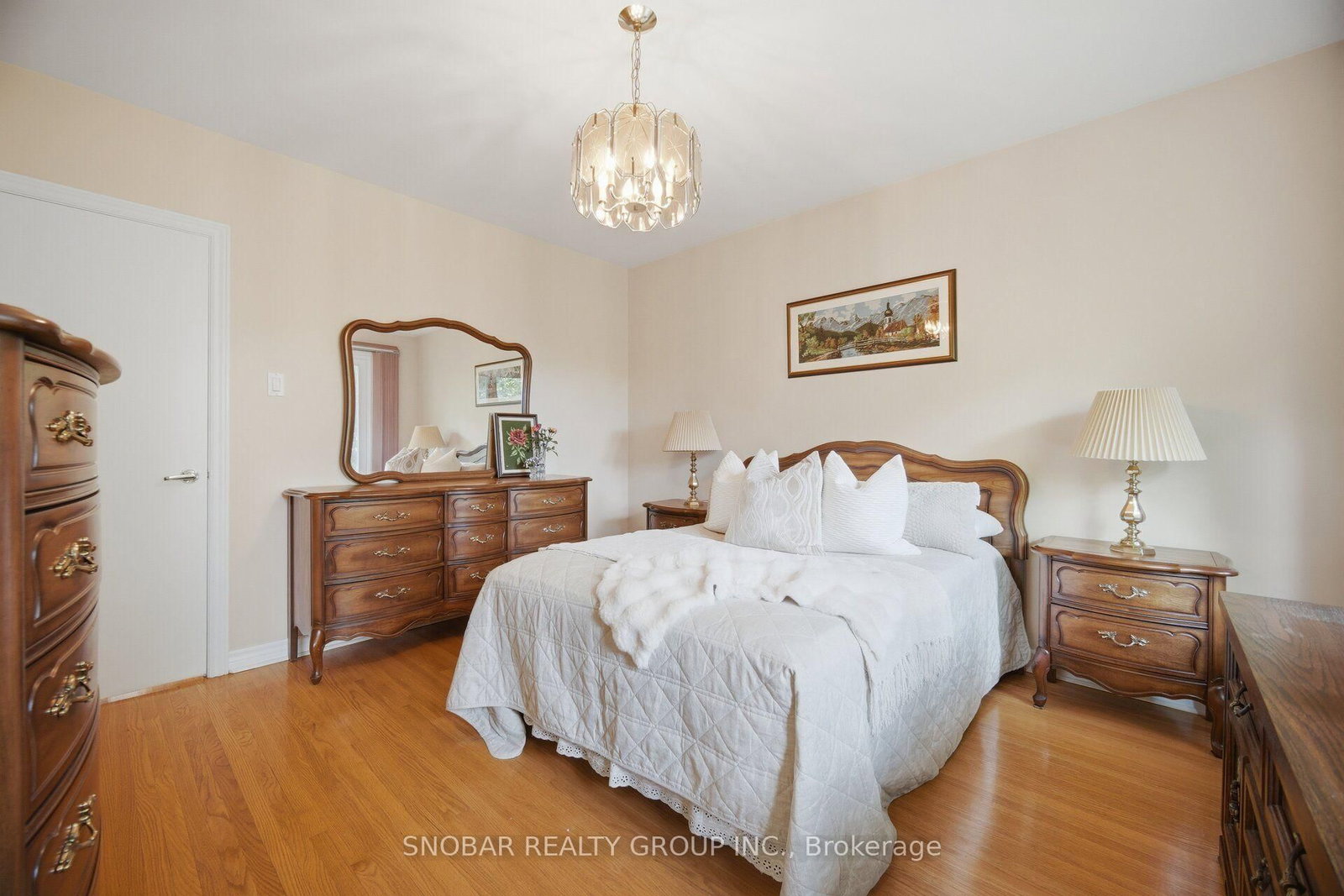 1408 Ballyclare Drive • Mississauga, ON photo 16