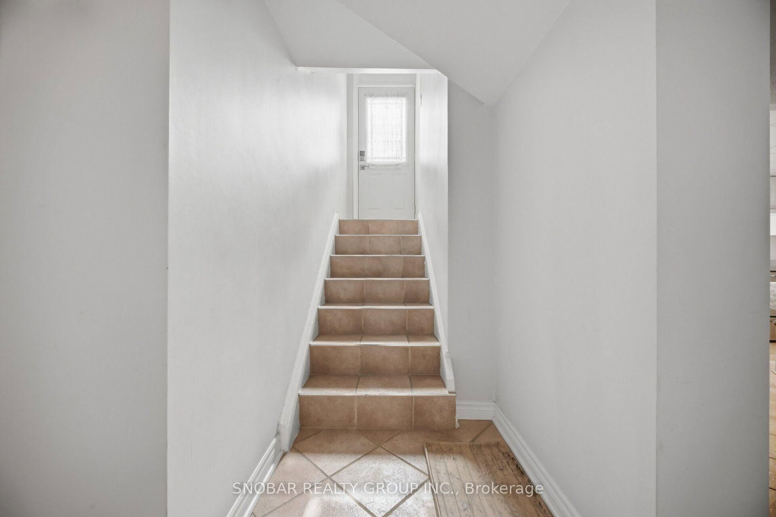 1408 Ballyclare Drive • Mississauga, ON photo 24