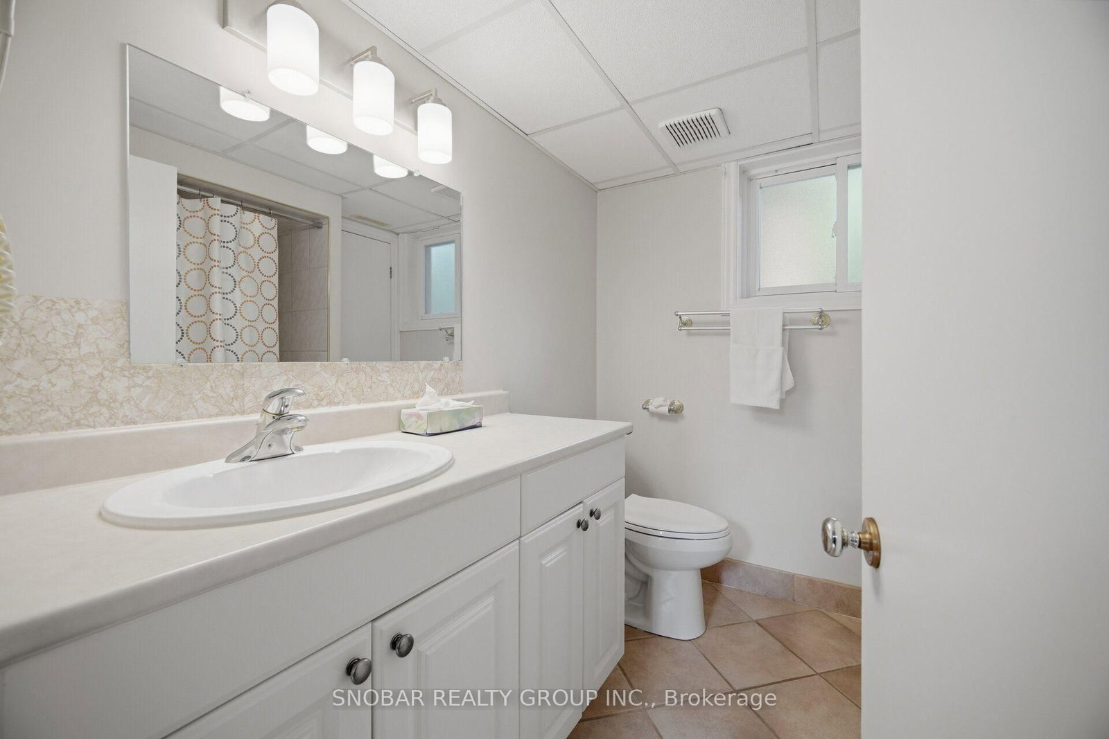 1408 Ballyclare Drive • Mississauga, ON photo 33
