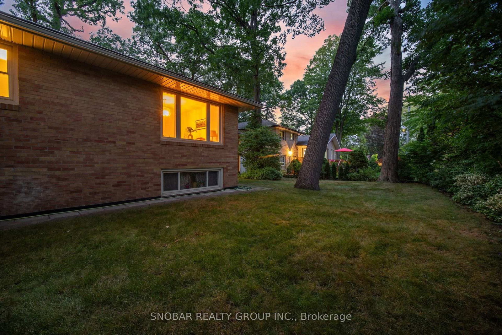 1408 Ballyclare Drive • Mississauga, ON photo 43
