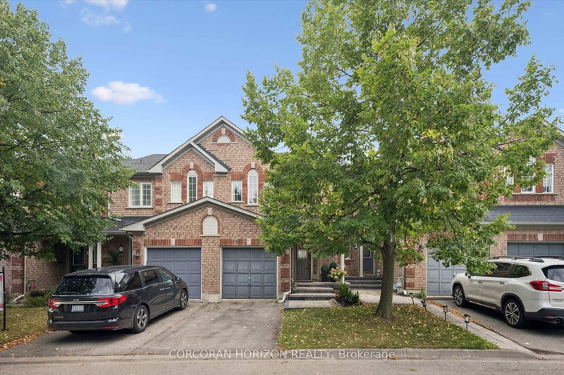 4 - 2970 Berwick Drive