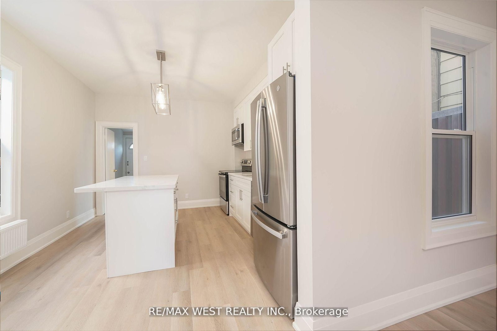 115 Edwin Avenue • Toronto, ON photo 14