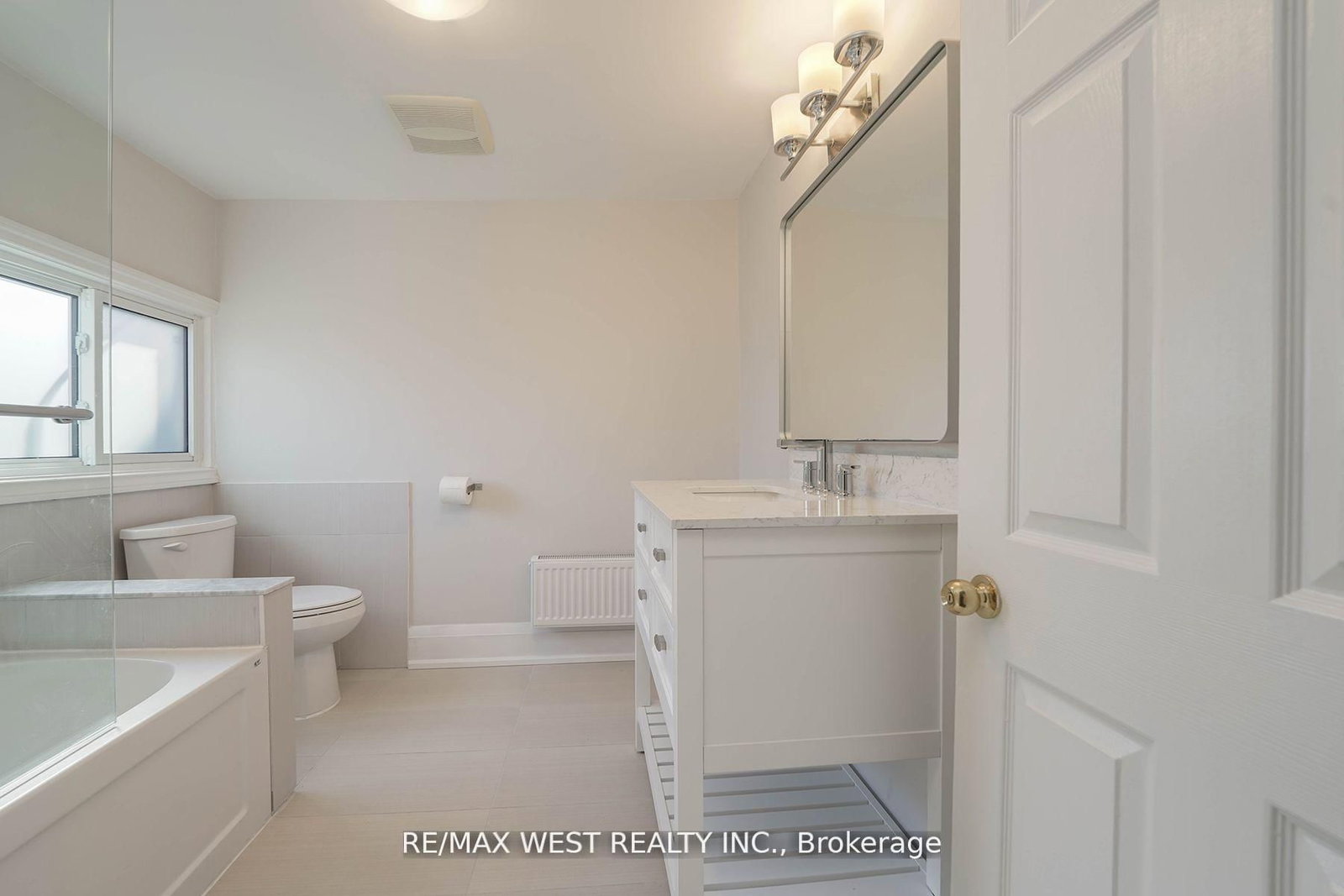 115 Edwin Avenue • Toronto, ON photo 19