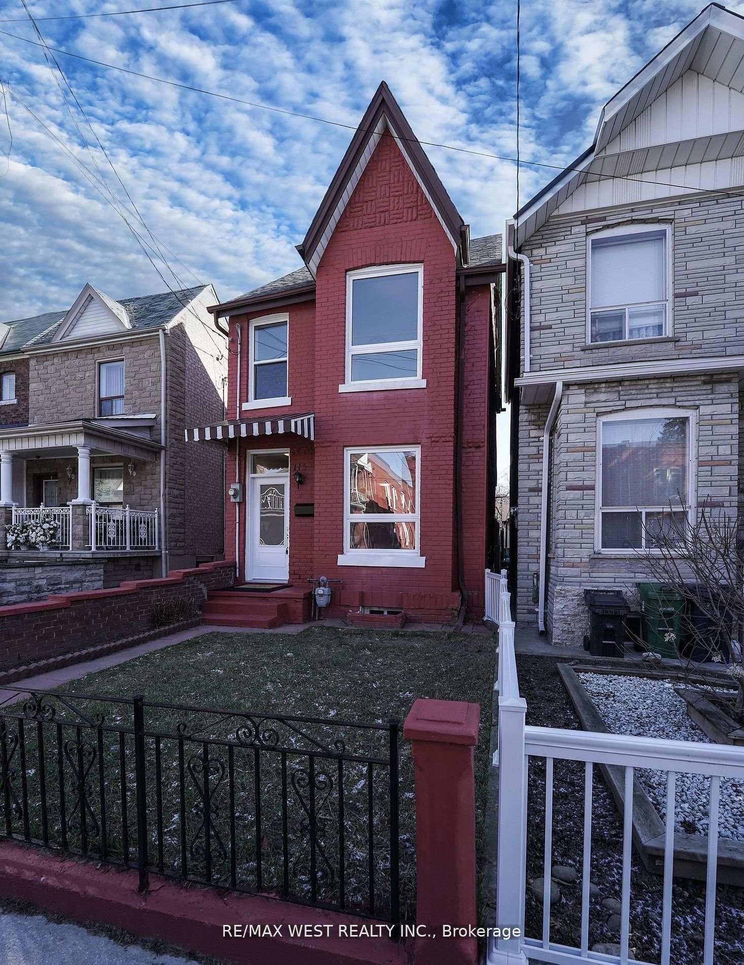 115 Edwin Avenue • Toronto, ON photo 2
