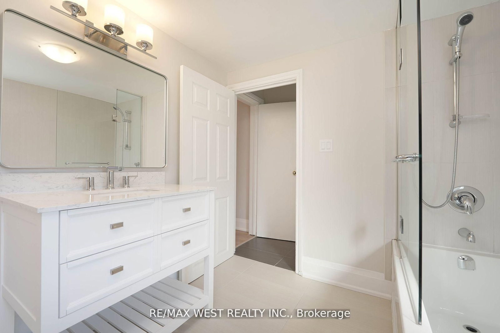 115 Edwin Avenue • Toronto, ON photo 20
