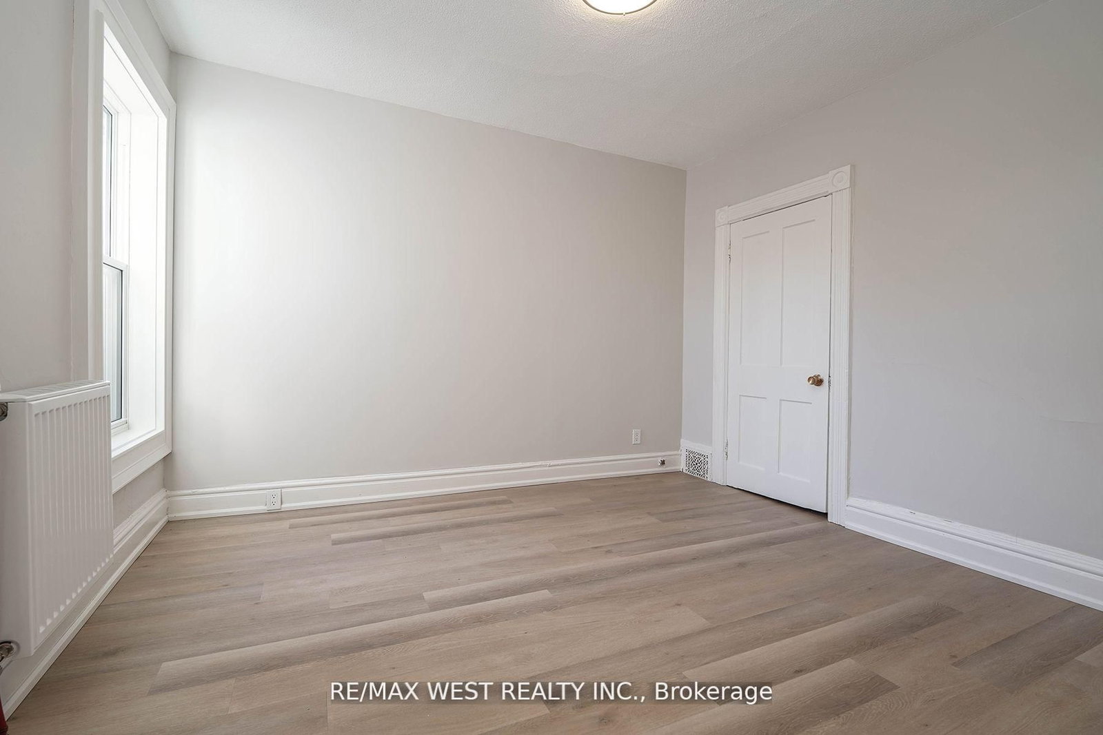 115 Edwin Avenue • Toronto, ON photo 27