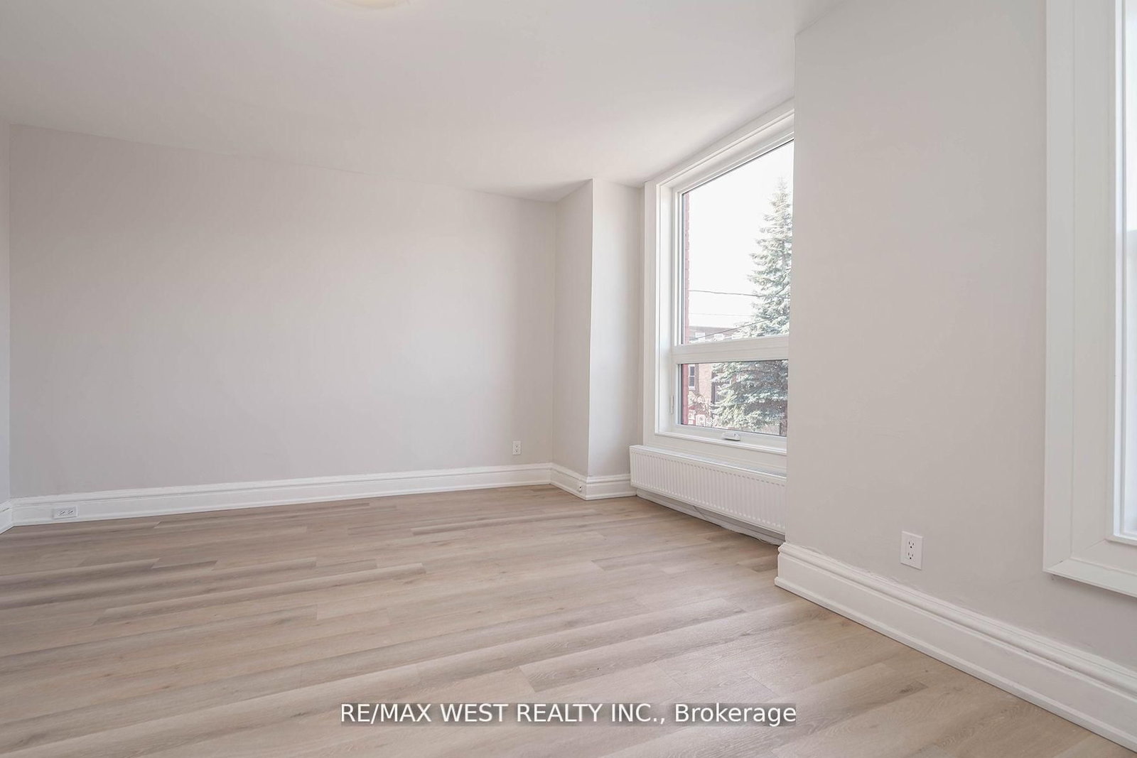 115 Edwin Avenue • Toronto, ON photo 33
