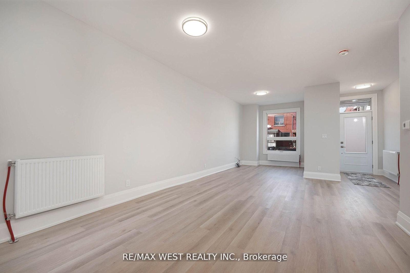 115 Edwin Avenue • Toronto, ON photo 8