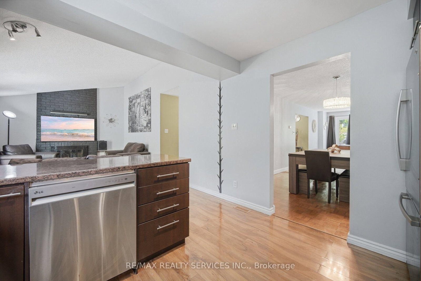 12 Ladin Drive • Brampton, ON photo 15