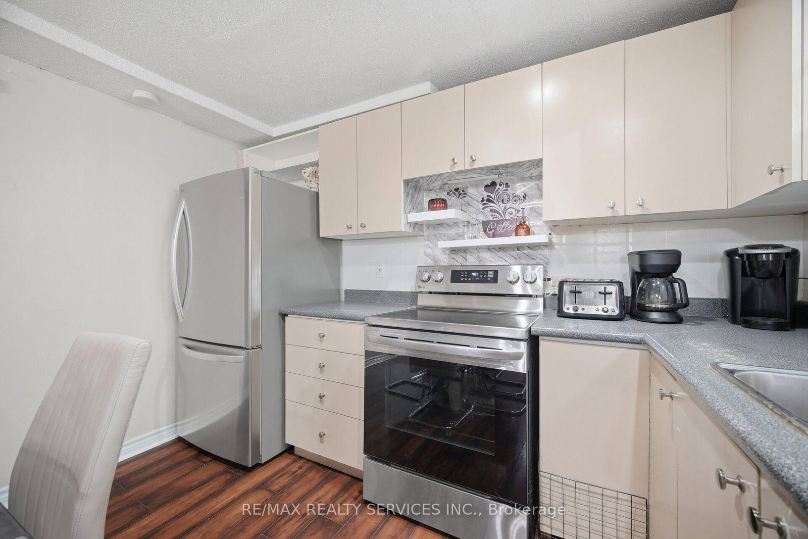 12 Ladin Drive • Brampton, ON photo 36