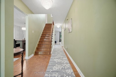 12 Ladin Drive • Brampton, ON photo 6