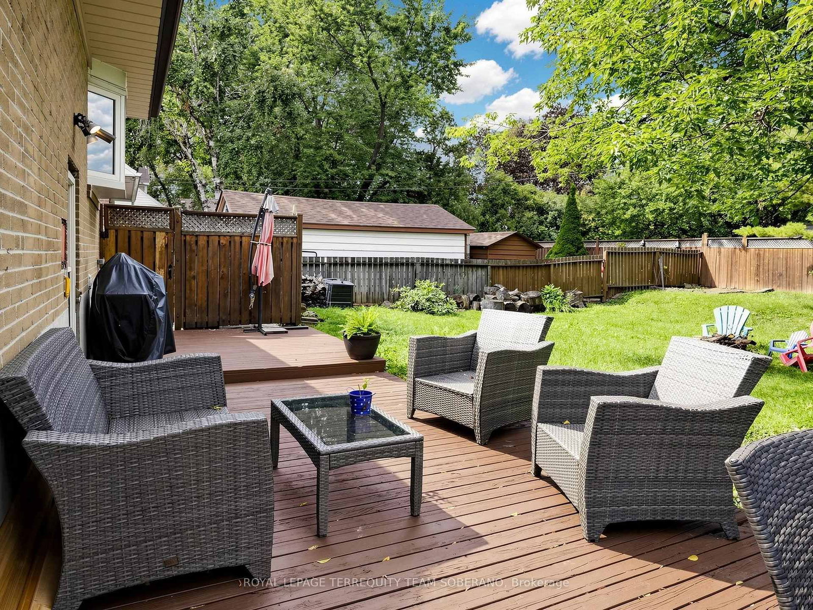 16 Clearbrooke Circle • Toronto, ON photo 45