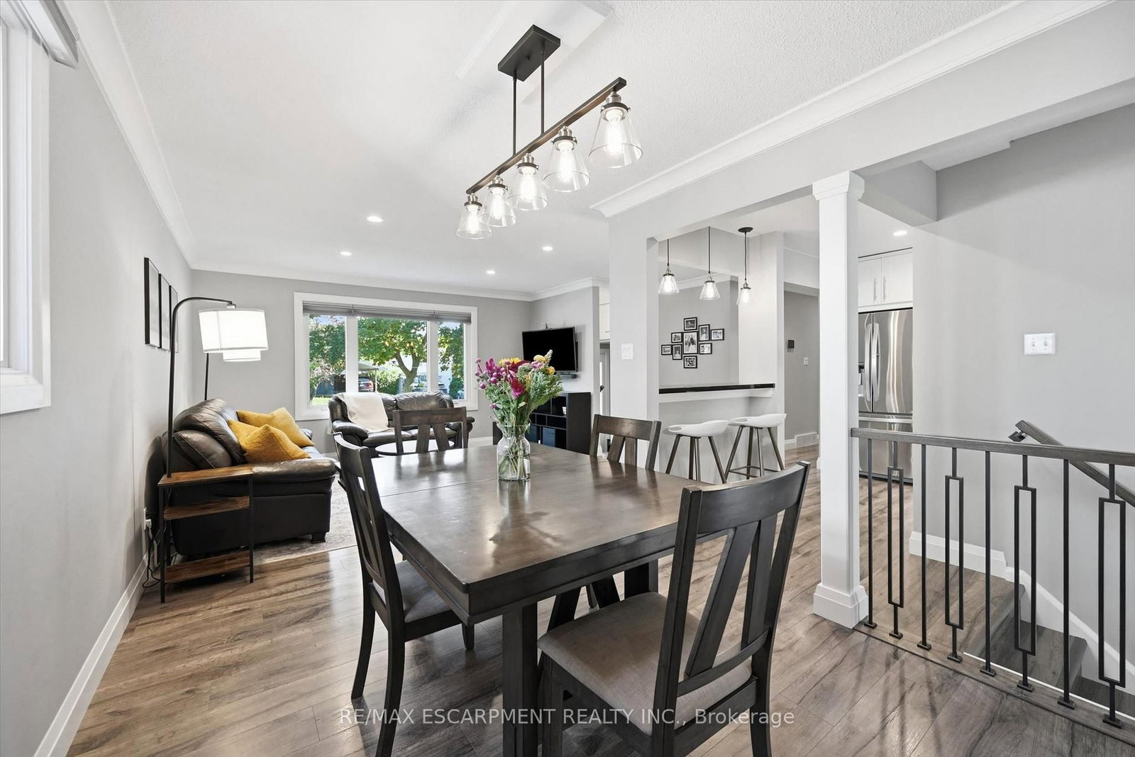 2120 Cavendish Drive • Burlington, ON photo 19