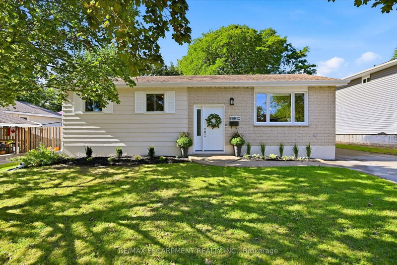2120 Cavendish Drive
