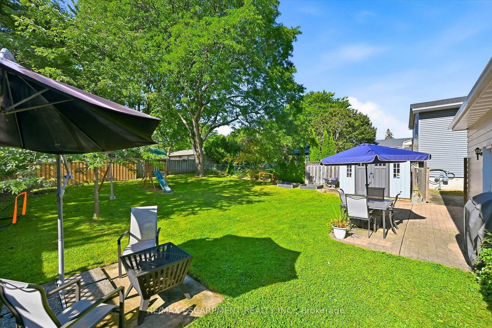 2120 Cavendish Drive • Burlington, ON photo 39