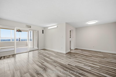 10 Malta Brampton,ON L6Y 4G6 — Photo 6