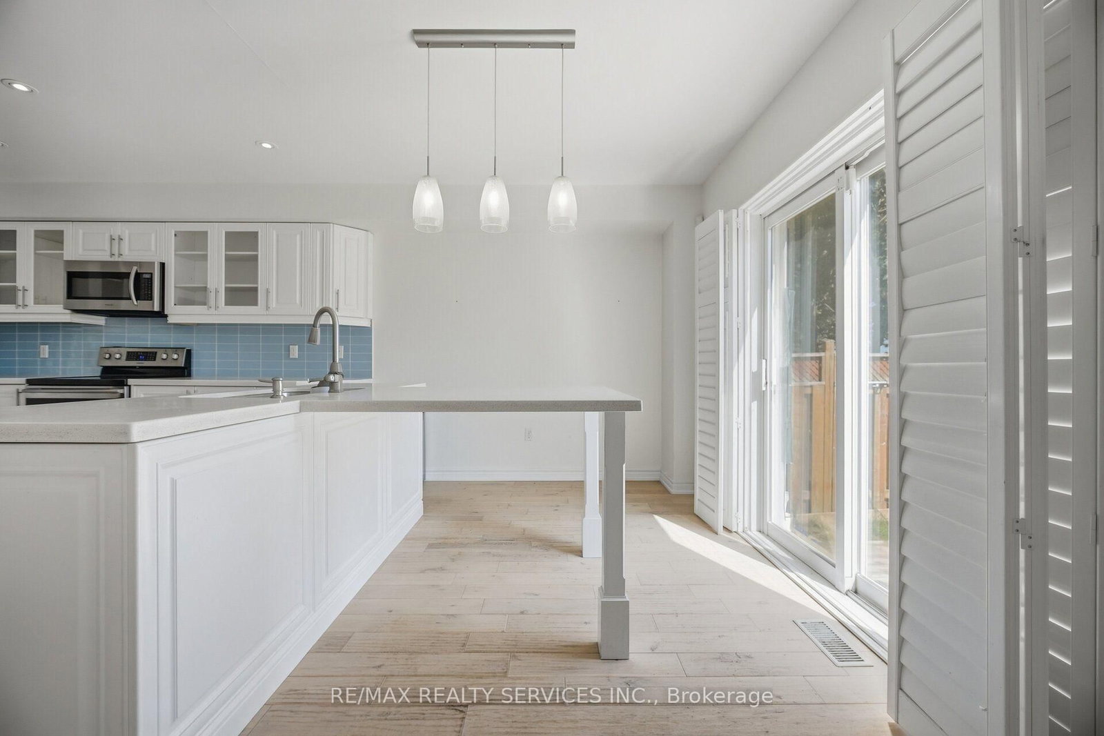 33 Sewells Lane • Brampton, ON photo 14