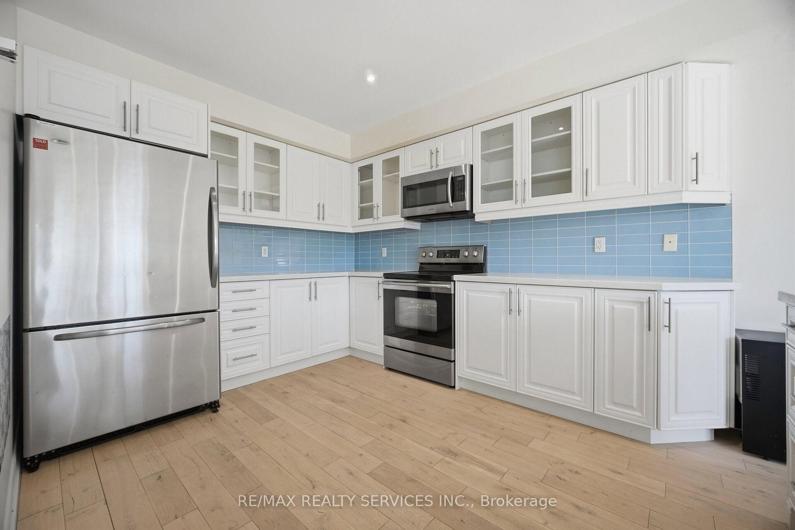 33 Sewells Lane • Brampton, ON photo 16