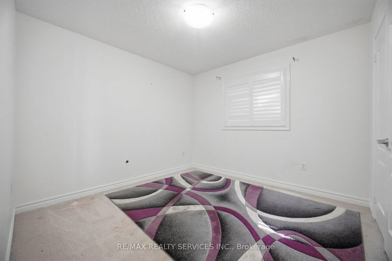 33 Sewells Brampton,ON L7A 2Z9 — Photo 35