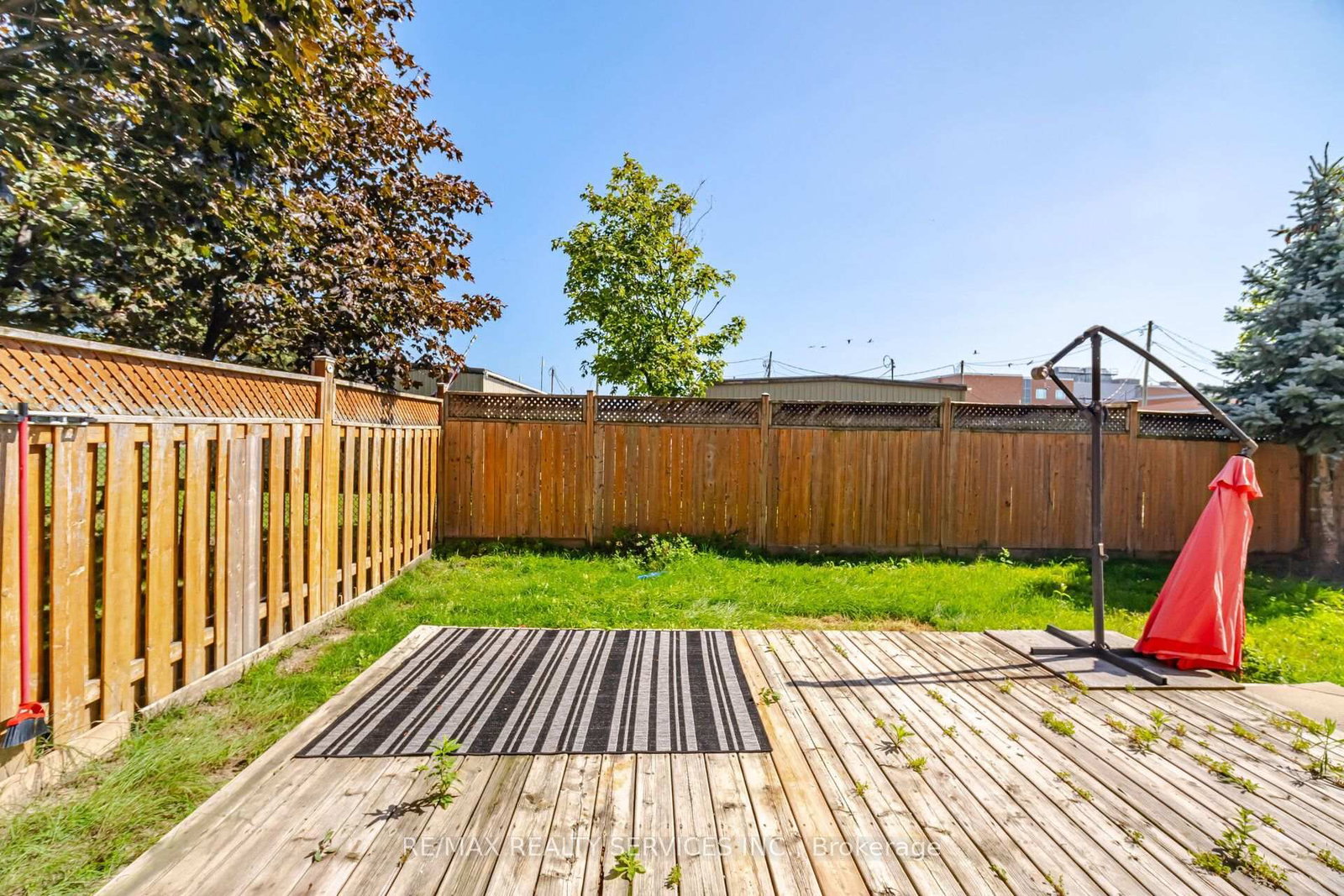 33 Sewells Lane • Brampton, ON photo 46