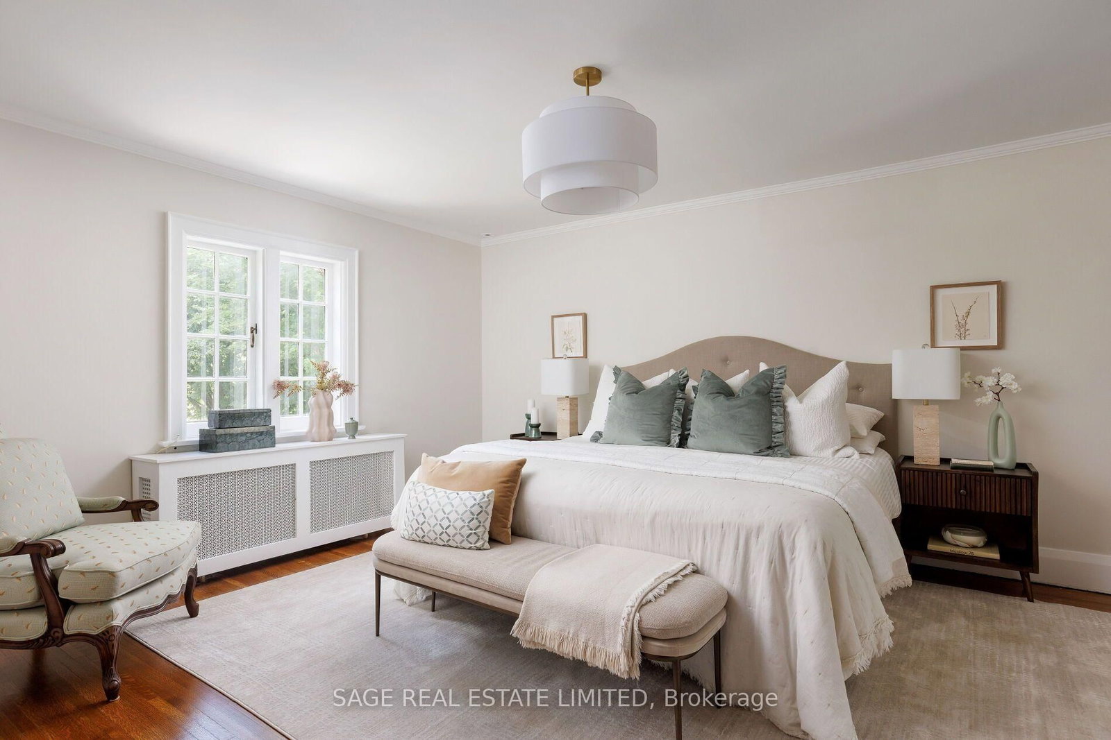 78 The Kingsway • Toronto, ON photo 28