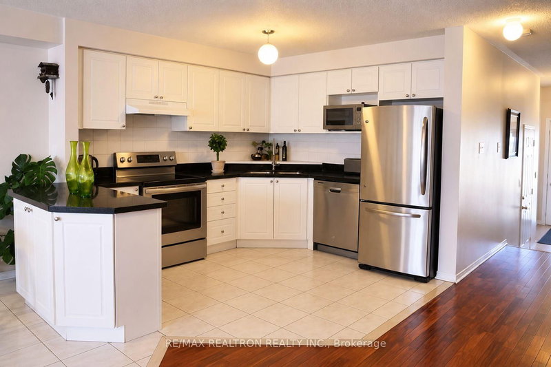 23 - 5530 Glen Erin Drive