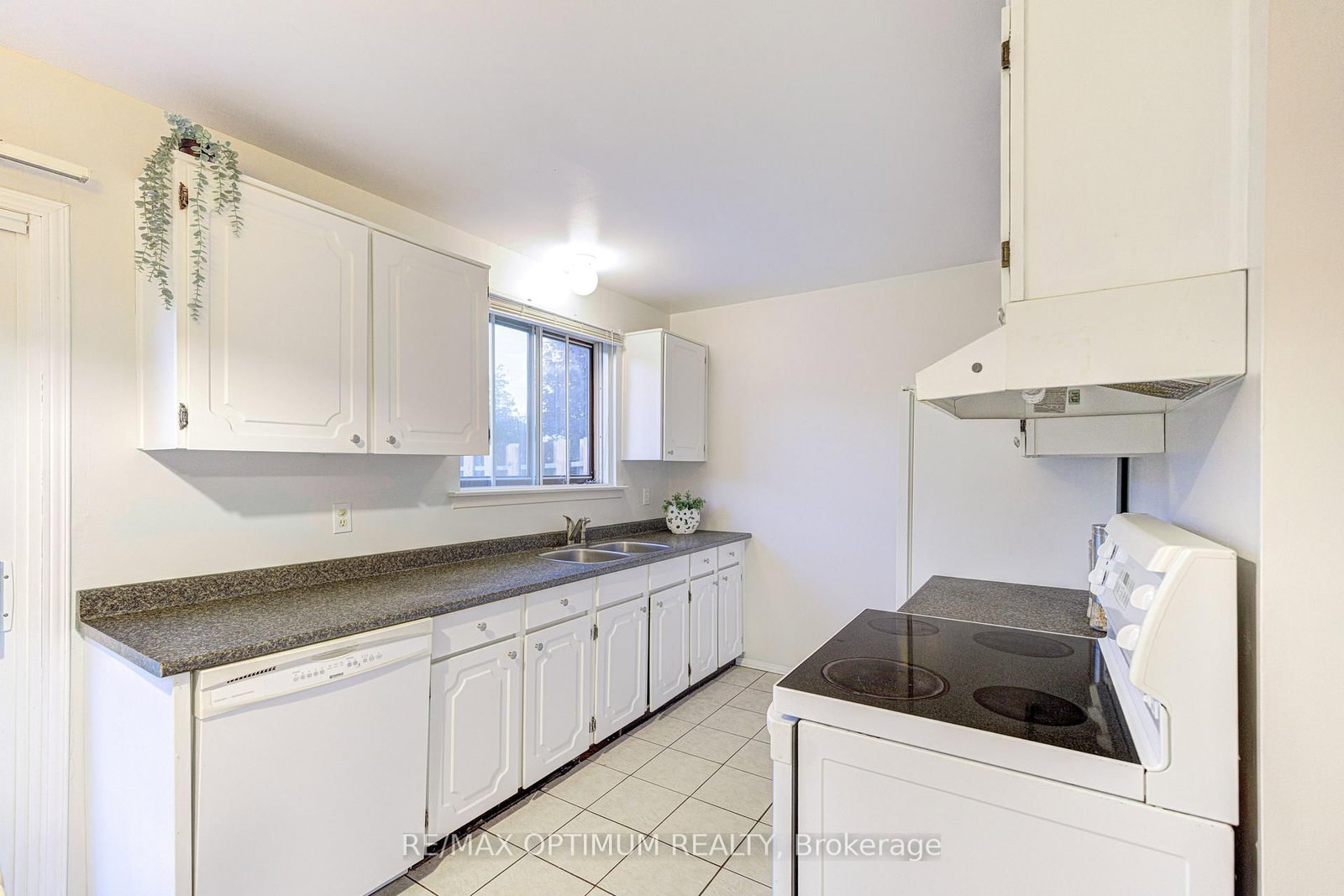 50 Gondola Crescent • Brampton, ON photo 12