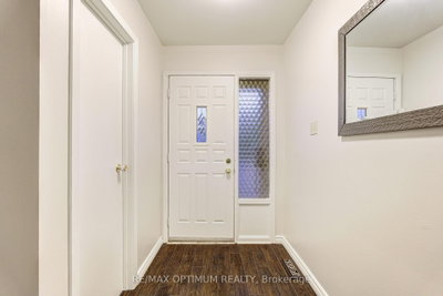 50 Gondola Crescent • Brampton, ON photo 4