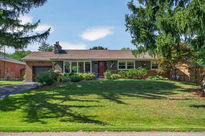 395 Lark Avenue