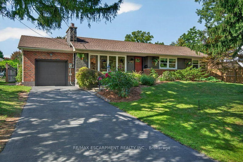 395 Lark Avenue