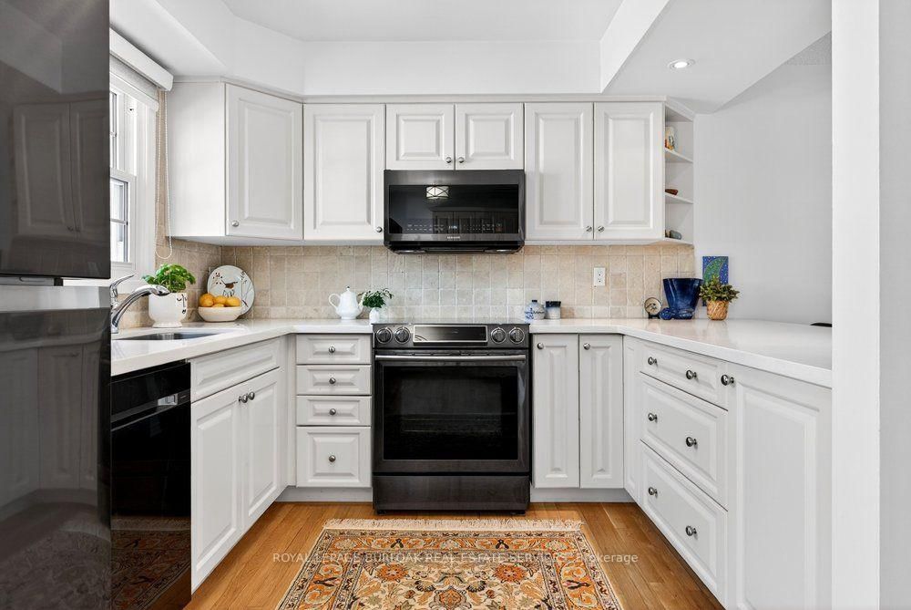 1351 Ontario Street • #14 • Burlington, ON photo 10