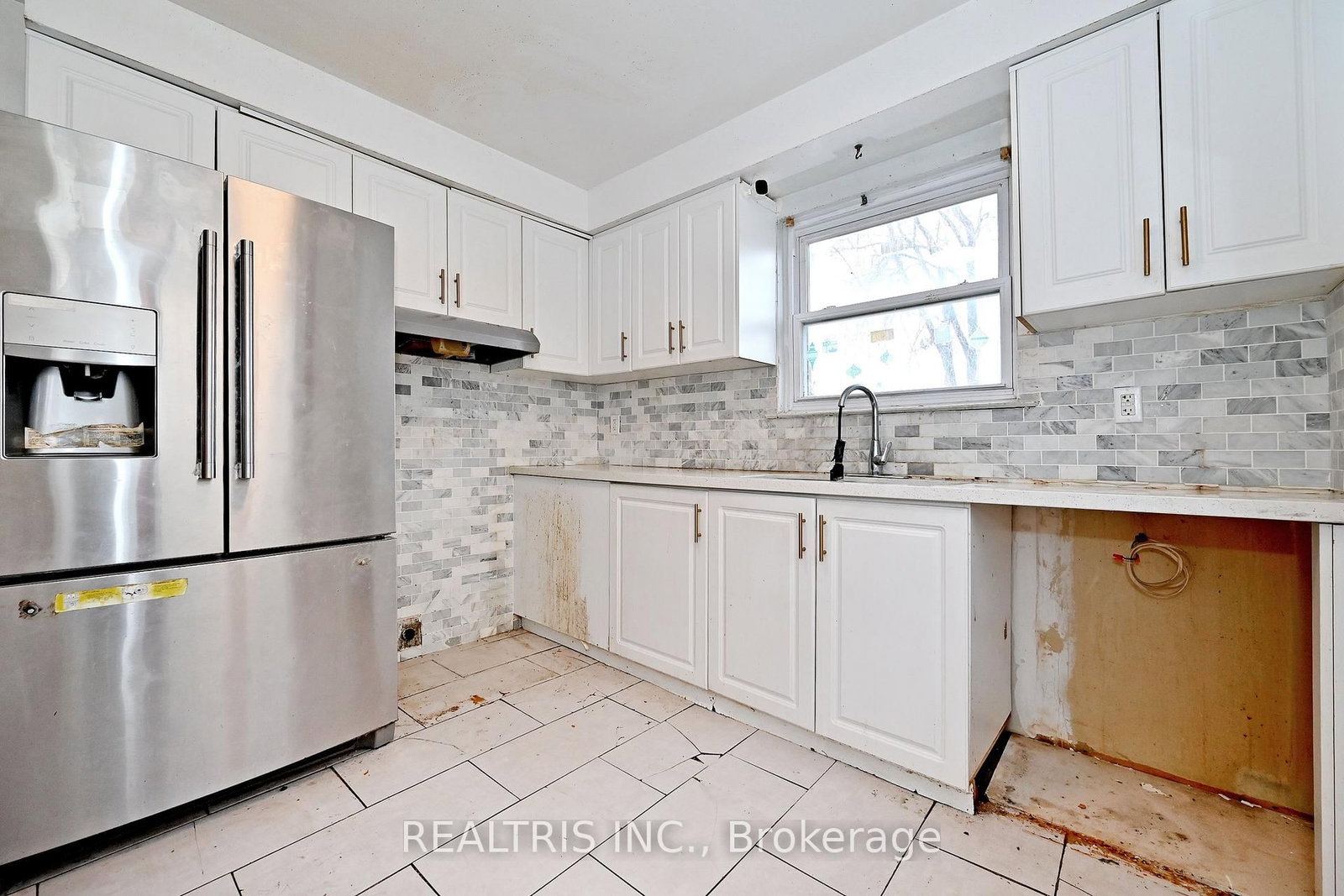 116 Sutherland Brampton,ON L6V 2H7 — Photo 11