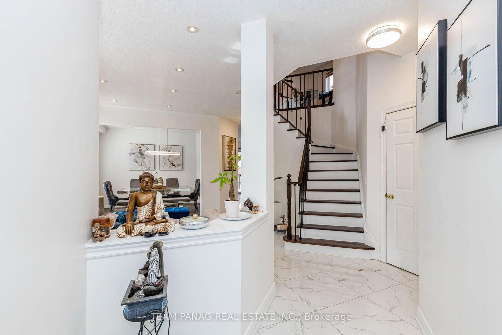 4 Martineau Road • Brampton, ON photo 6