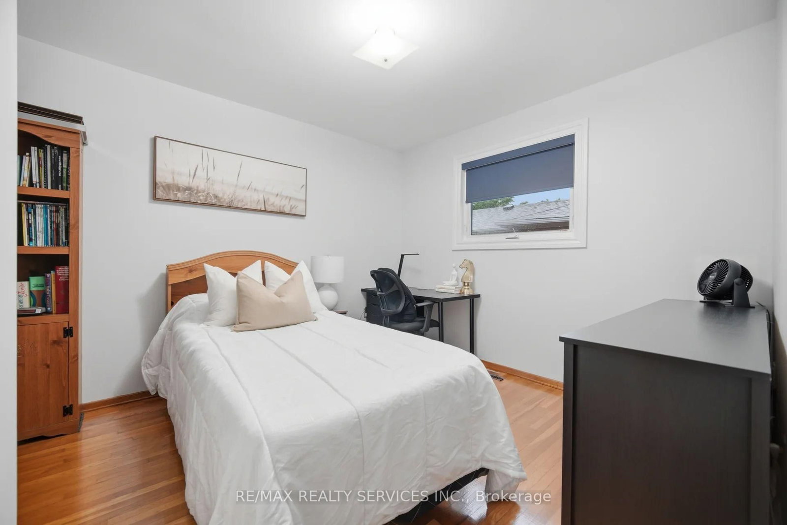 2414 Whaley Drive • Mississauga, ON photo 16