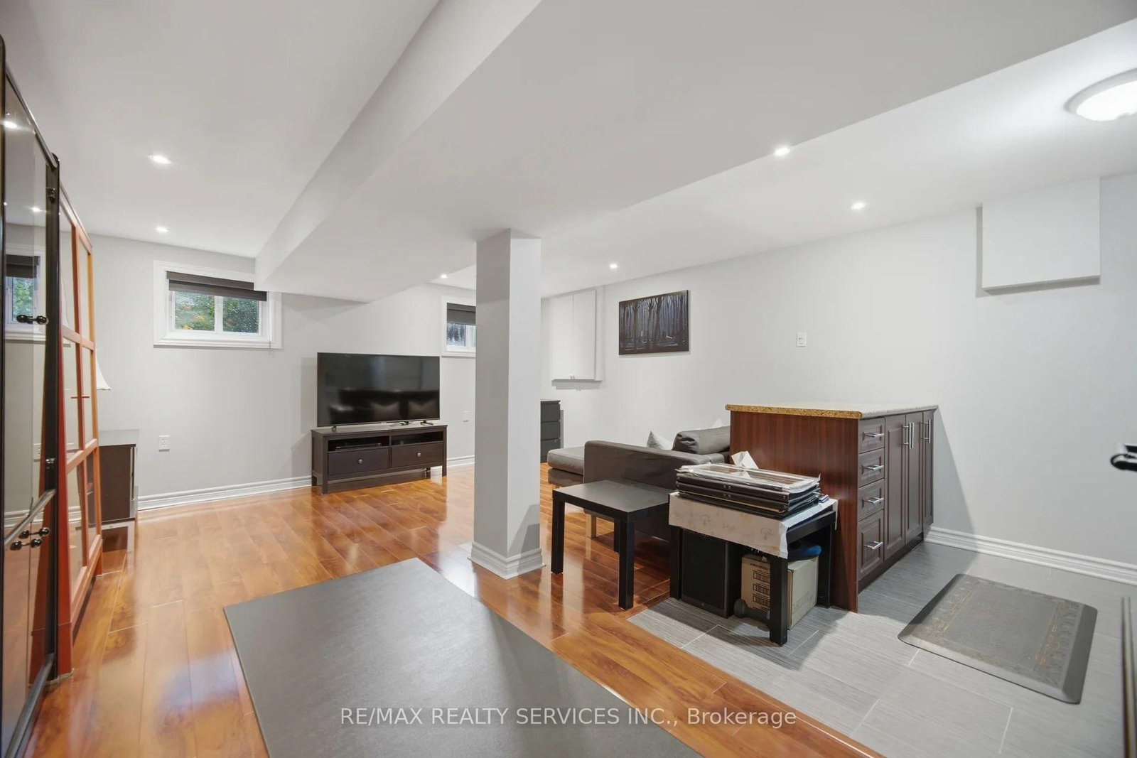 2414 Whaley Drive • Mississauga, ON photo 21