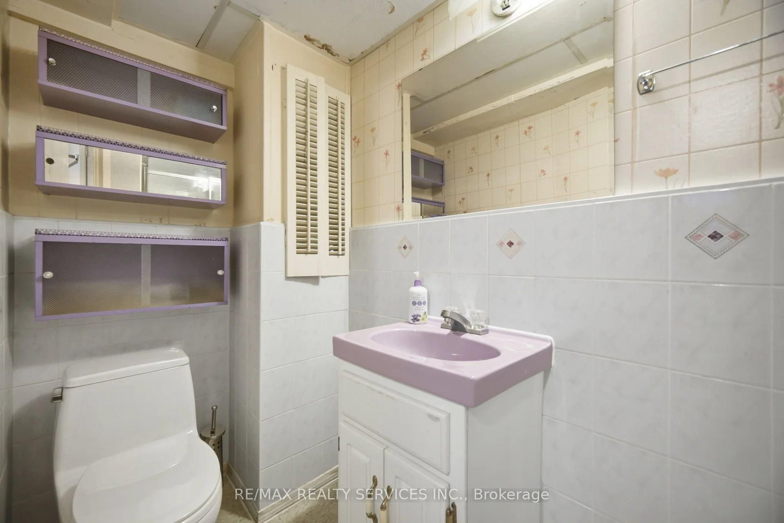 2414 Whaley Drive • Mississauga, ON photo 31